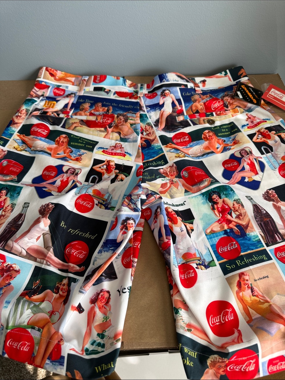 Coca Cola Men’s Golf Shorts by Loudmouth NWT Sz 38 Pin-Up Girl Novelty - Picture 2 of 6